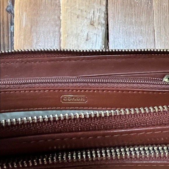 Coach Accordion Vintage Tan Leather Zip Wallet Wristlet - Picture 4 of 10